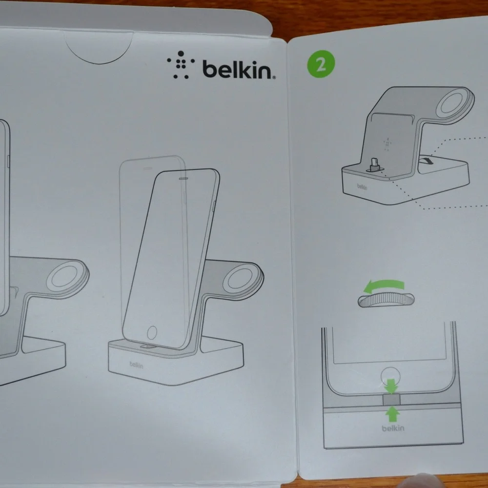 Belkin iPhone & Apple Watch charging dock